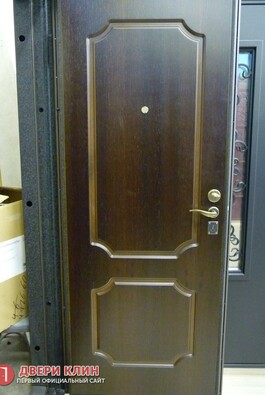 Металлическая дверь с фрезеровкой МДФ