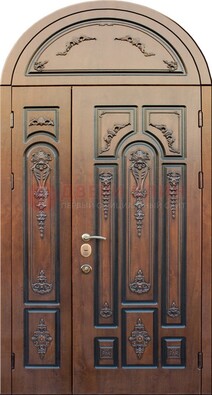 Арочная железная дверь с виноритом и узором ДА-36 в Орле