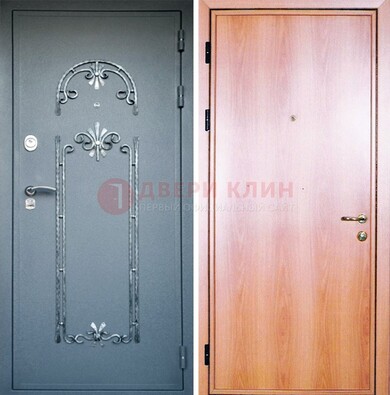 Железная дверь с ковкой ламинат внутри ДК-11 в квартиру в Орле