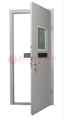 Белая металлическая дверь в кассу ДКС-1 в Орле