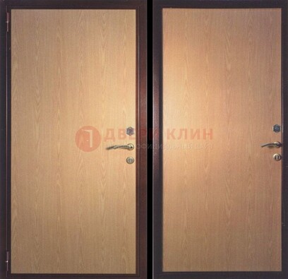 Коричневая металлическая дверь с ламинатом ДЛ-17 в Орле