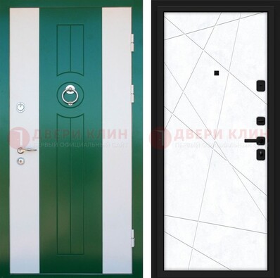 Зеленая железная дверь с панелями МДФ ДМ-369 в Орле