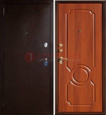 Темная железная дверь с порошковым напылением ДП-46 в Орле