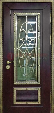 Темная уличная дверь порошок со стеклом и ковкой ДСК-167 в Санкт-Петербурге