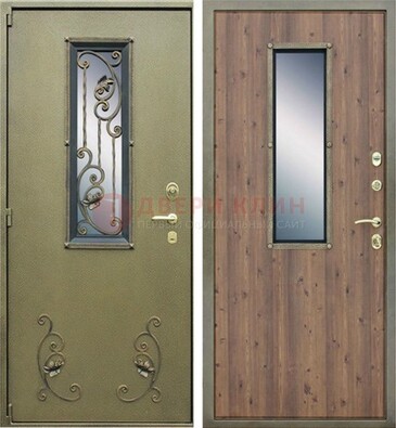 Офисная железная дверь со стеклом и ковкой ДСК-44 в Орле