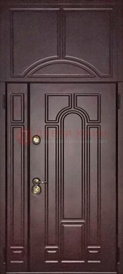 Коричневая железная дверь с виноритом и верхней фрамугой ДВТ-243 в Орле